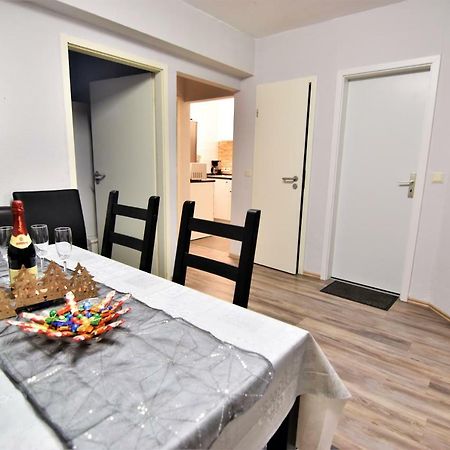 Apartment Koln-Mulheim Bagian luar foto