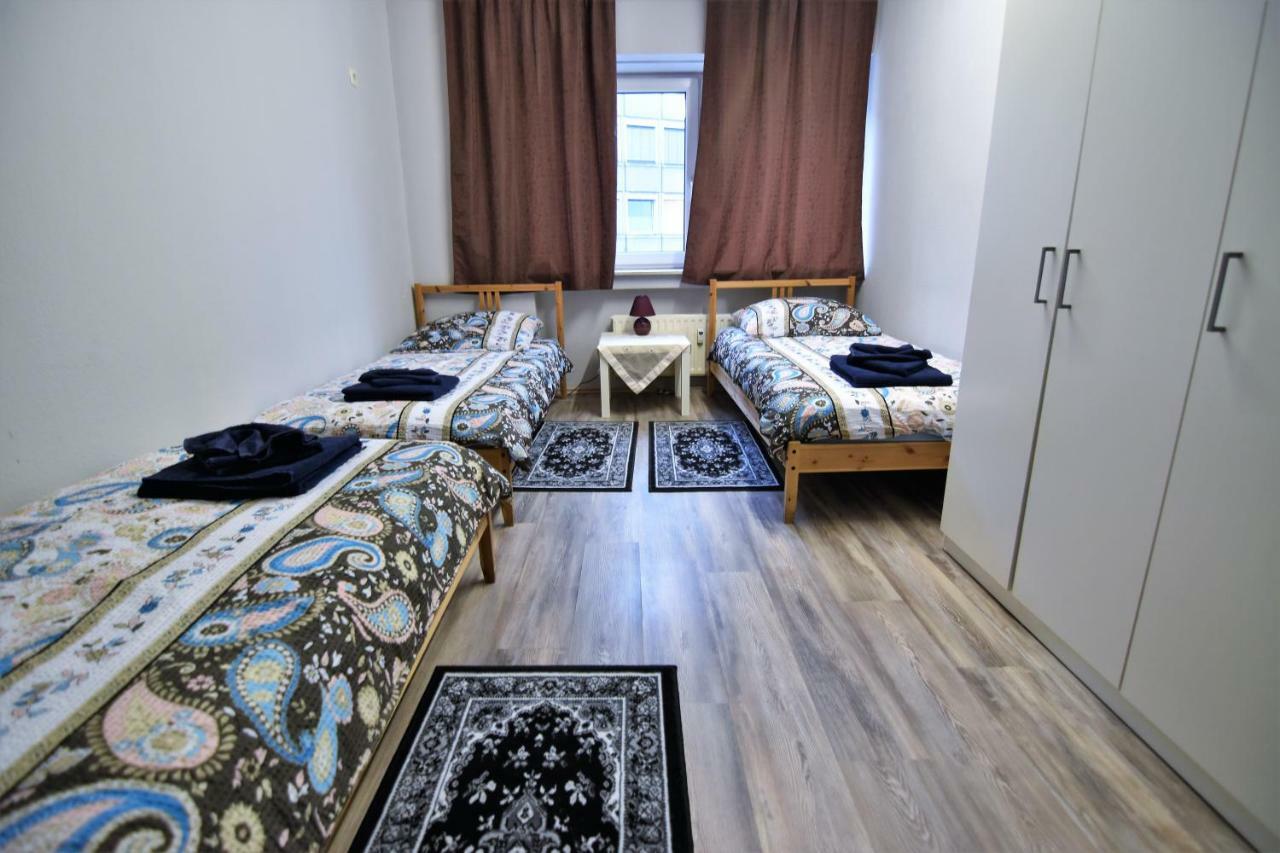 Apartment Koln-Mulheim Bagian luar foto