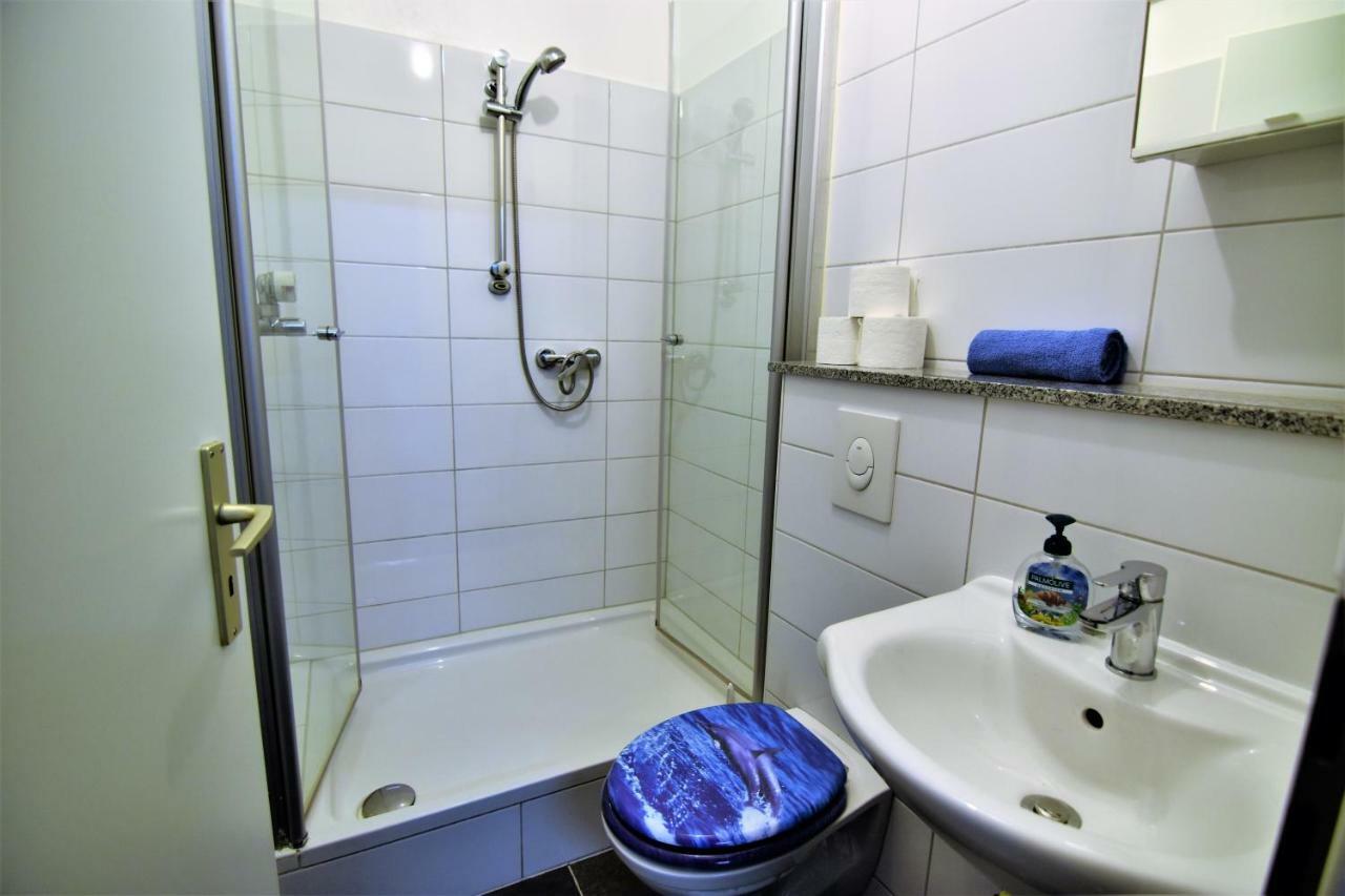 Apartment Koln-Mulheim Bagian luar foto